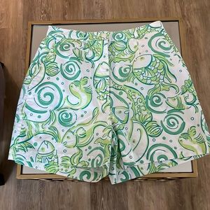 Lilly Pulitzer shorts ladies